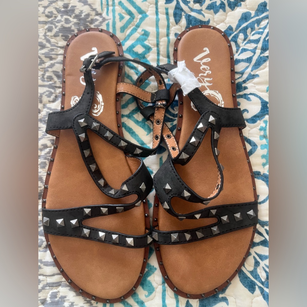 Very G Black Studded Sandals Size 9